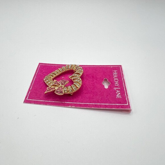 Holiday Lane Pave Heart & Bow Pin in Gold-Tone MSRP $25 NWT - Picture 4 of 4